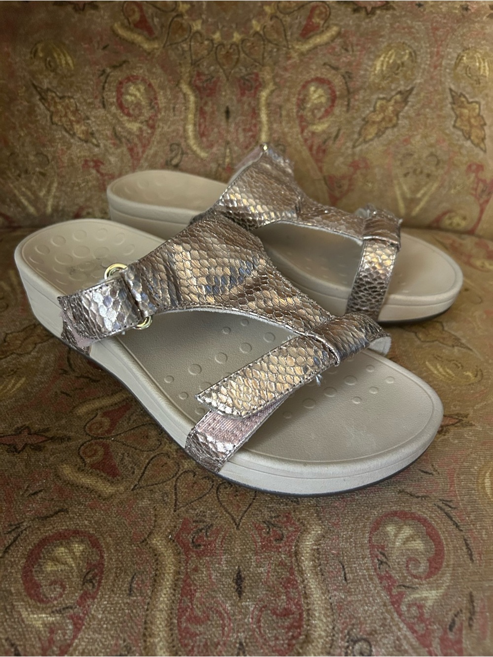 VIONIC Ellie Platform Metallic Rose Gold Slide Sandal - Women's Size 7/38